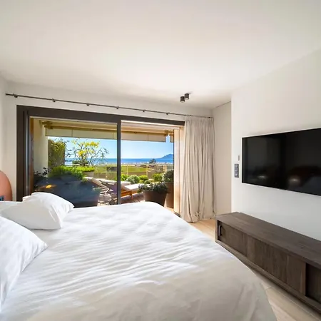 Ref 1977 - Californie Sea View Apartment *
